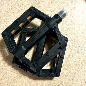 Wellgo Mountain Bike Platform Pedals